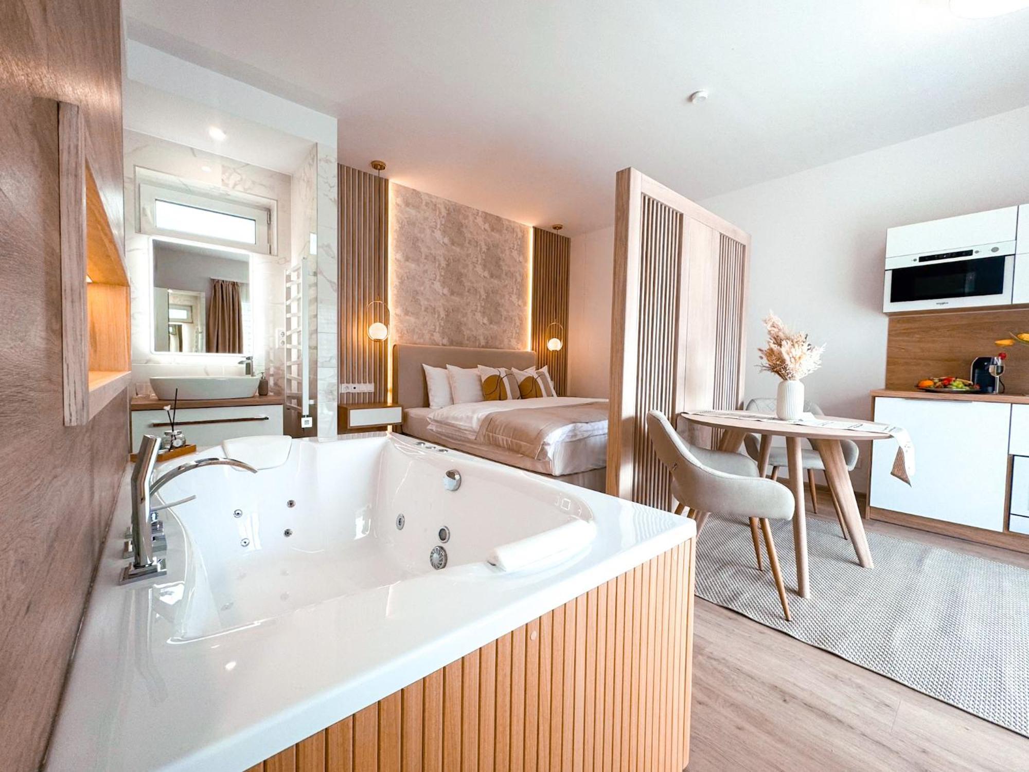 Twin Premium Apartman Tihany Exterior photo